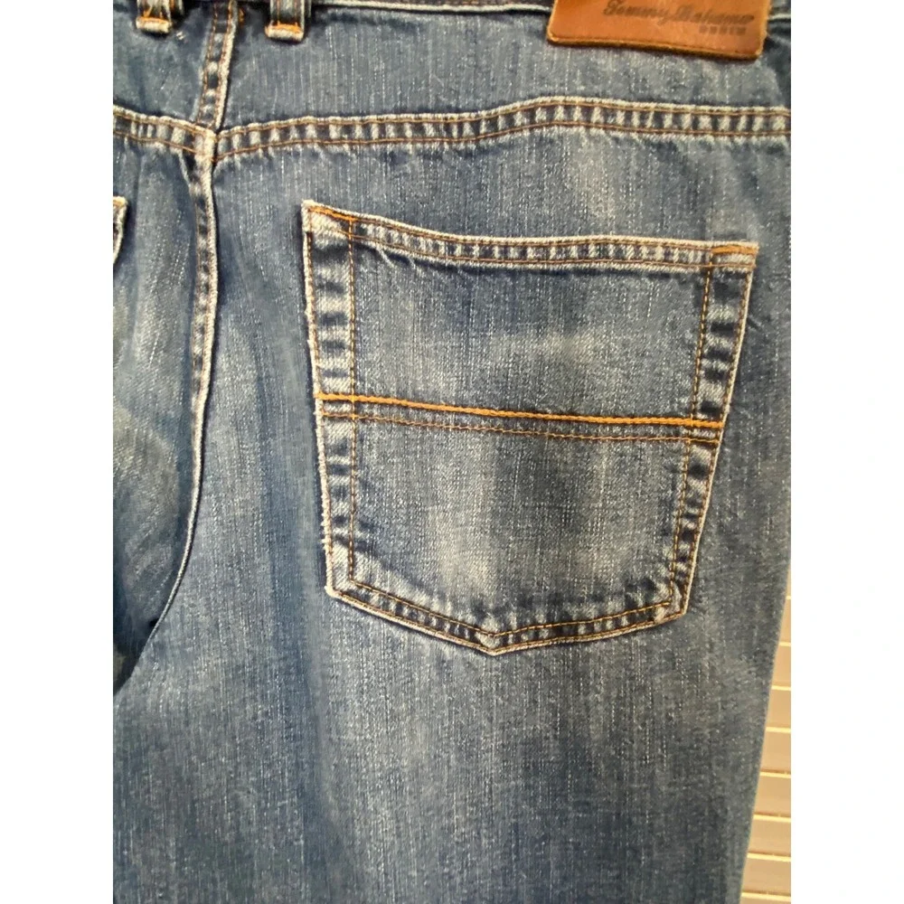 Tommy Bahama Classic Fit‎ Mens Jeans Medium Wash Denim Distressed Hem 35x34